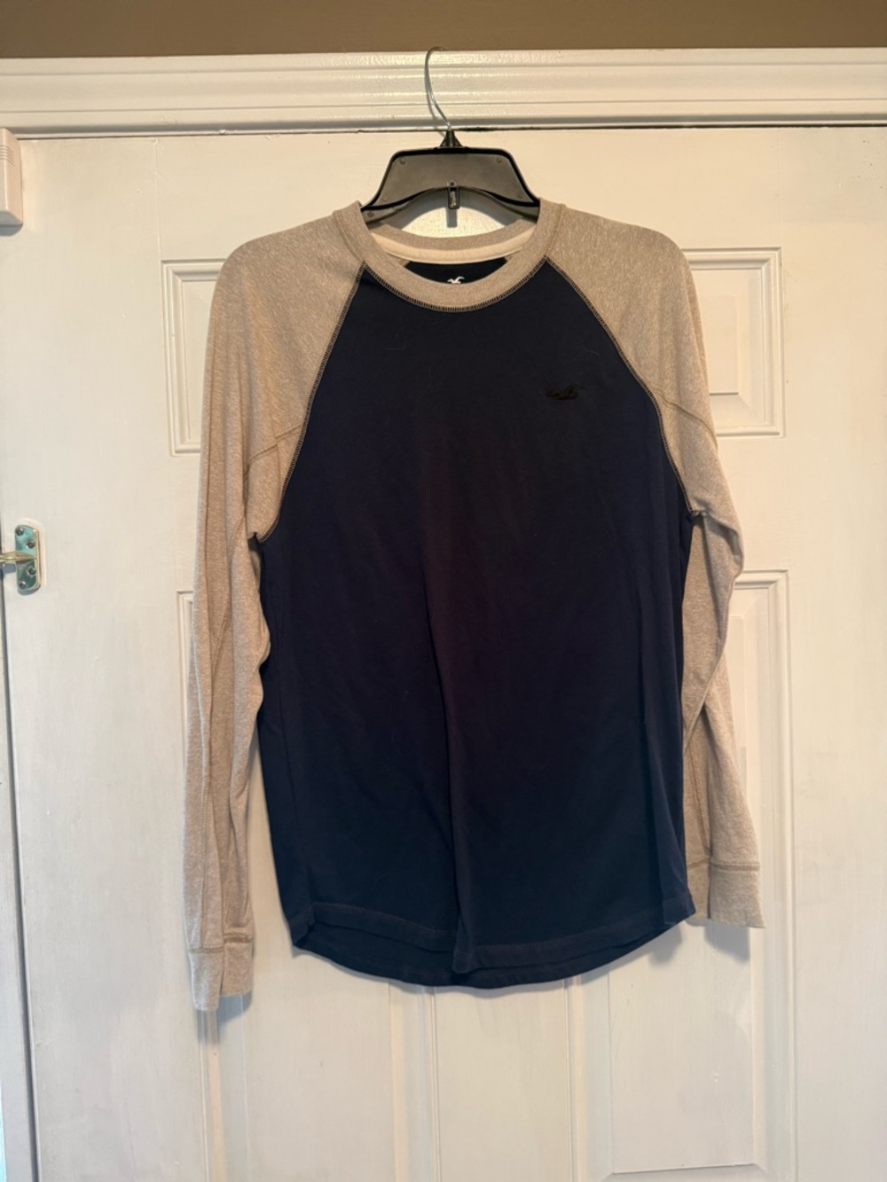 Hollister Navy Body with Beige Raglan Sleeves Long-Sleeve Tee